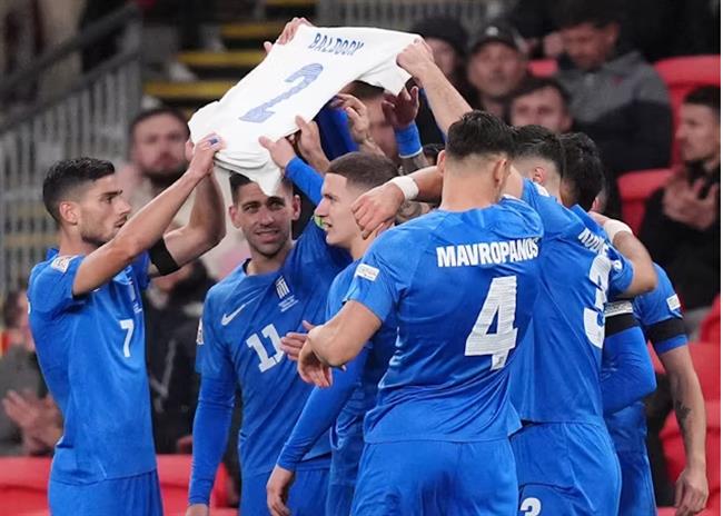 Hy Lạp vs Anh - Tam sư quyết đòi lại món nợ 3 Cuộc đối đầu được mong chờ Hy Lạp đấu Anh - Tam sư quyết đòi lại món nợ